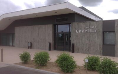 Façade principale de l’espace capella à lancié, entrée de la salle des fêtes rénovée avec éclairage et installations électriques par fb électricité – socadel